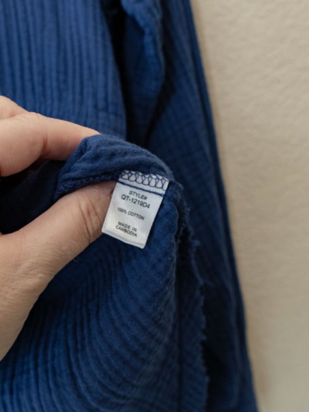 Zenana Gauze Button Up Shirt Blue Raw Hem Oversized Pocket Top Cotton Small - Picture 8 of 13